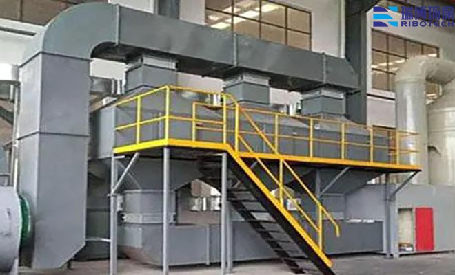 �������߉��������U��̎��Ͷ�Y